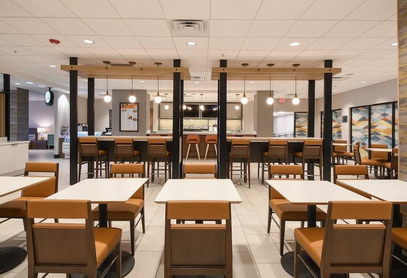 酒店 Holiday Inn Fredericksburg Conference Center, An Ihg