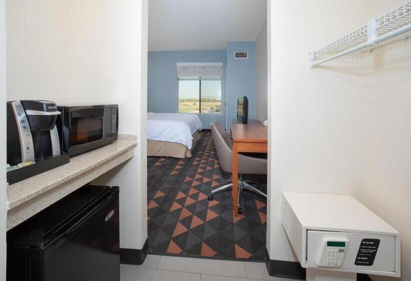 فندق Holiday Inn & Suites Goodyear   West Phoenix Area, An Ihg