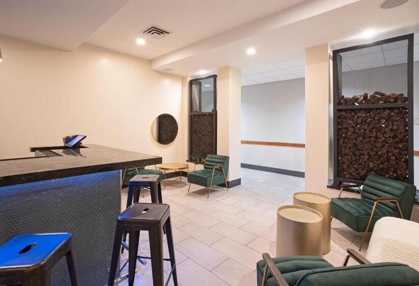 فندق Holiday Inn & Suites Goodyear   West Phoenix Area, An Ihg