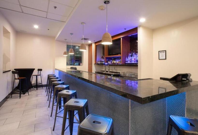 בית מלון כפרי Holiday Inn & Suites Goodyear   West Phoenix Area, An Ihg