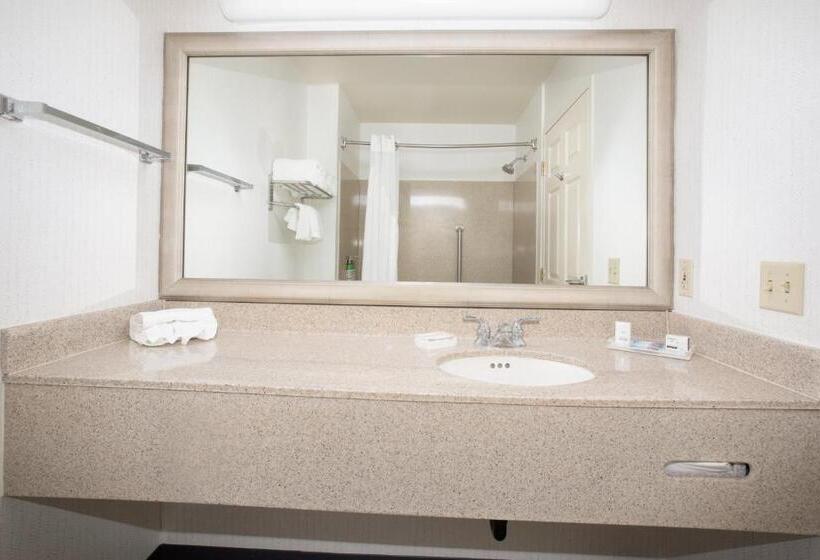 בית מלון כפרי Holiday Inn & Suites Goodyear   West Phoenix Area, An Ihg