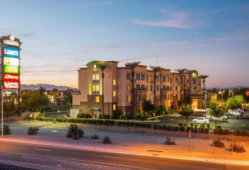 فندق Holiday Inn & Suites Goodyear   West Phoenix Area, An Ihg