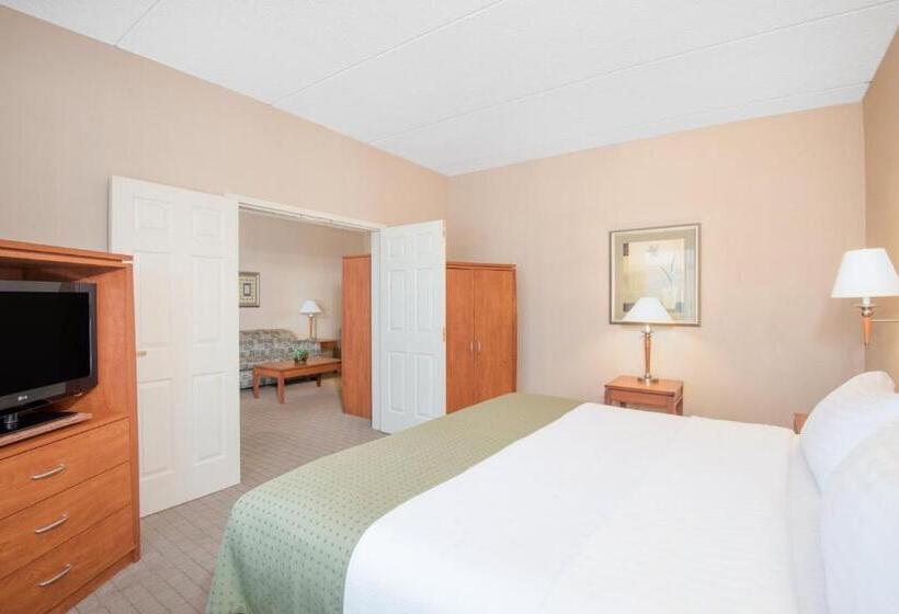 فندق Holiday Inn & Suites Goodyear   West Phoenix Area, An Ihg