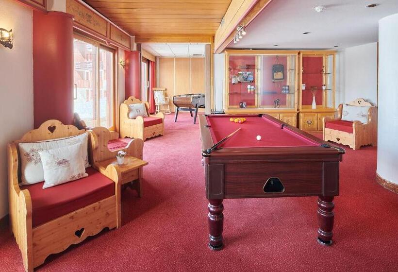 ホテル Hôtel L Eden Des Cimes   Vacances Bleues   Belle Plagne 2100