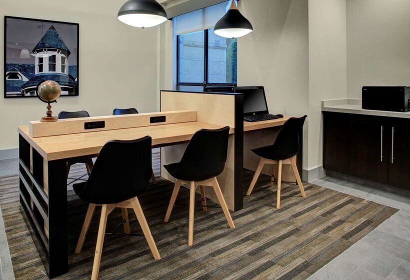 هتل Hyatt House Dallas Lincoln Park