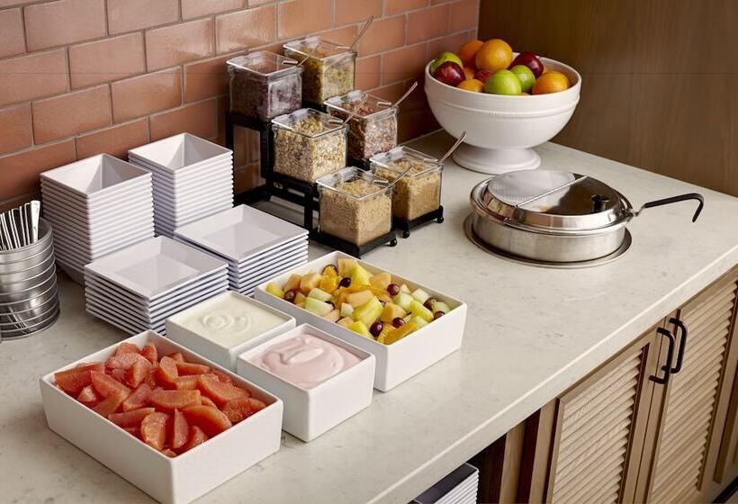 Отель Hyatt House Dallas Lincoln Park