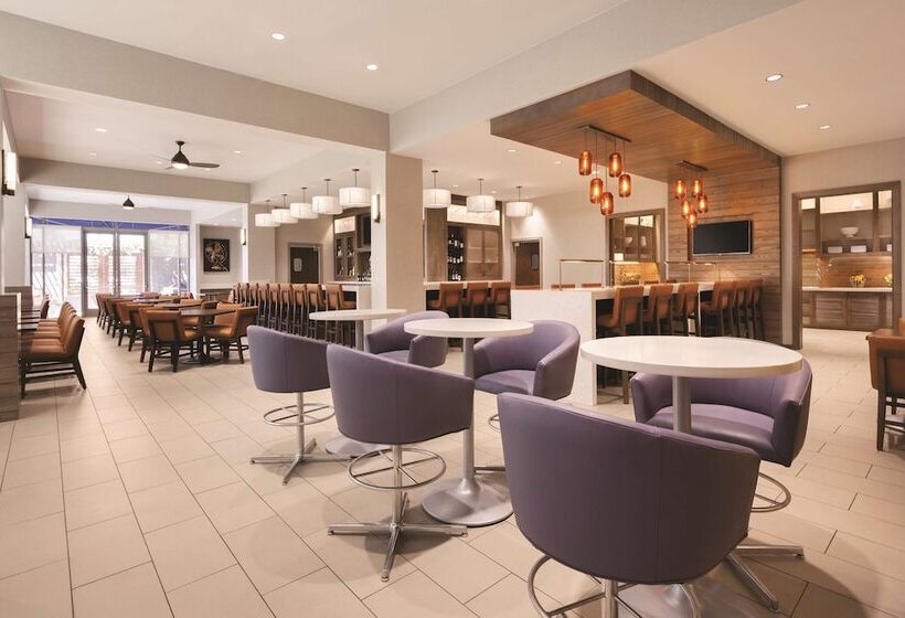 בית מלון כפרי Hyatt House Emeryville