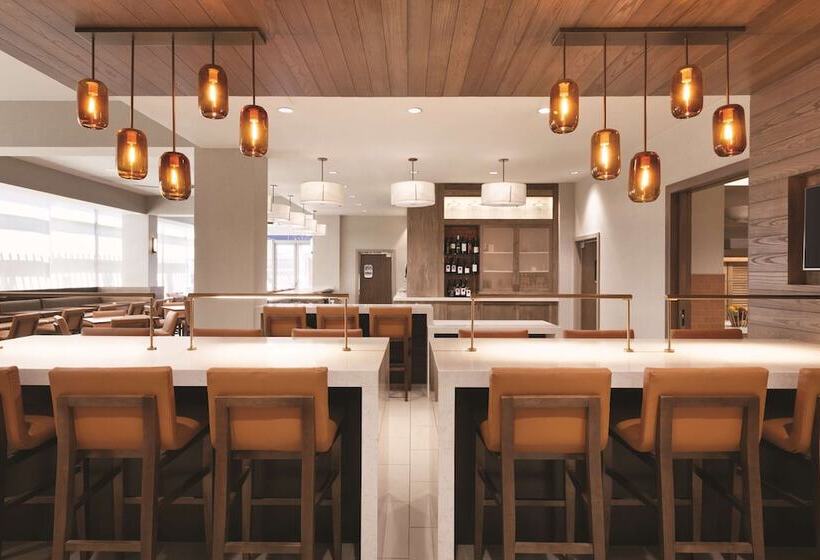 בית מלון כפרי Hyatt House Emeryville