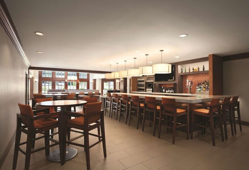 בית מלון כפרי Hyatt House Pleasant Hill