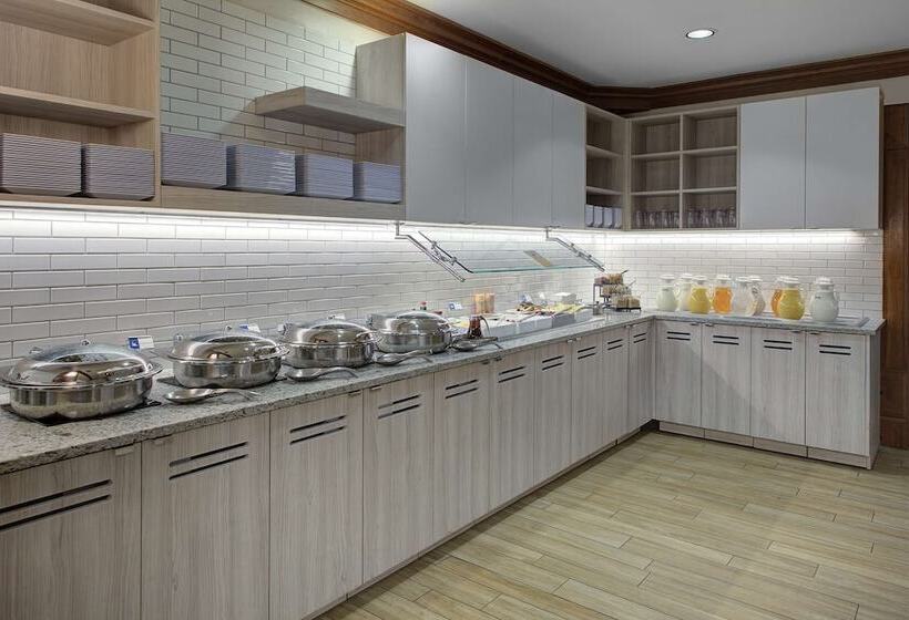 Отель Hyatt House Philadelphia/plymouth Meeting