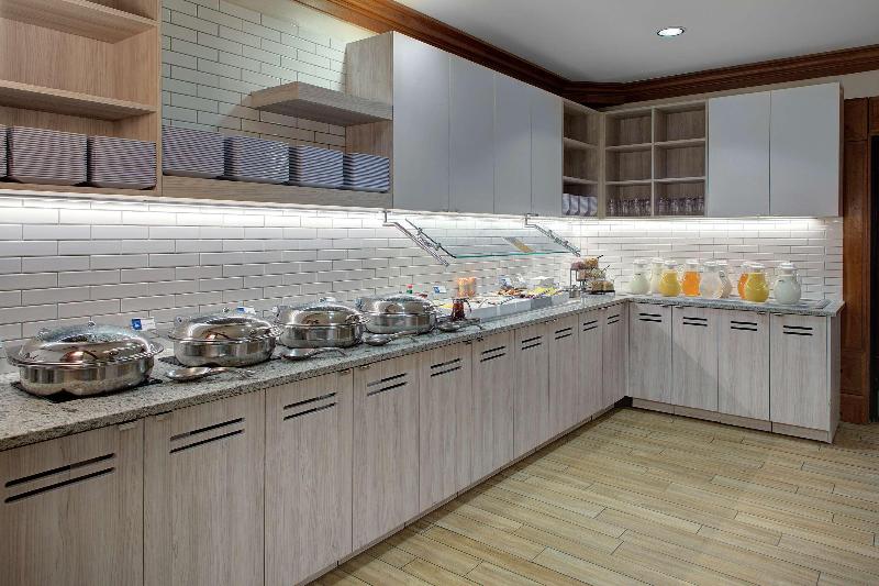 Отель Hyatt House Philadelphia/plymouth Meeting