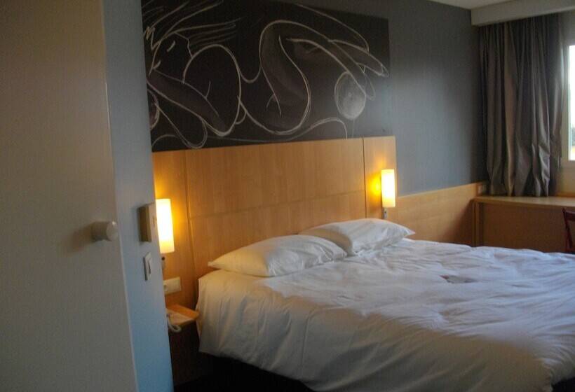 ホテル Ibis Issoire