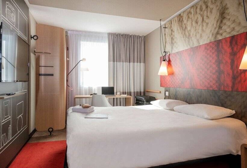 Отель Ibis Lyon Caluire Cité Internationale