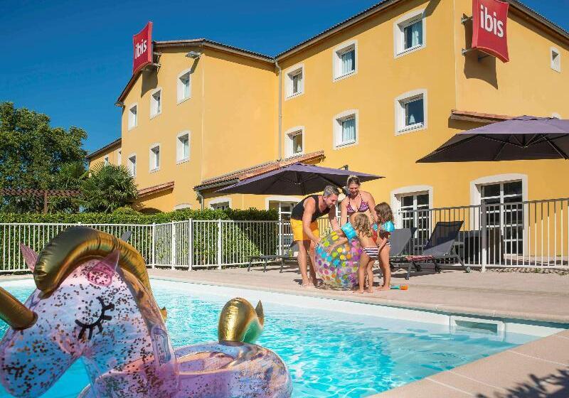 Отель Ibis Manosque Cadarache