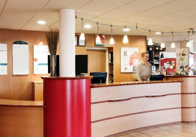 Отель Ibis Manosque Cadarache