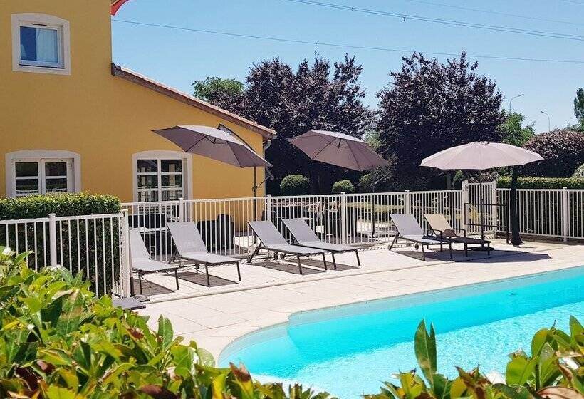 Отель Ibis Manosque Cadarache