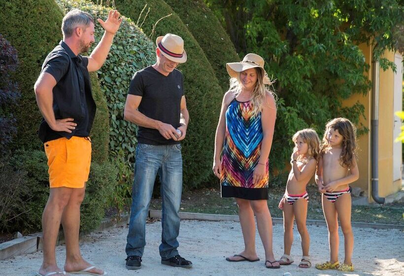 Отель Ibis Manosque Cadarache