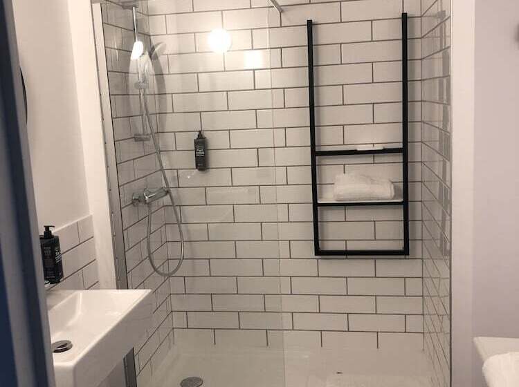 Отель Ibis Centre Millau