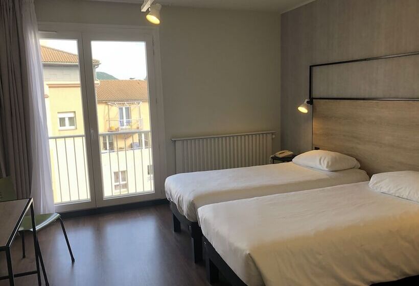 Отель Ibis Centre Millau