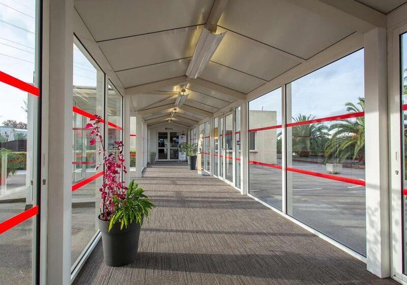 בית מלון כפרי Ibis Perpignan Sud Saint Charles