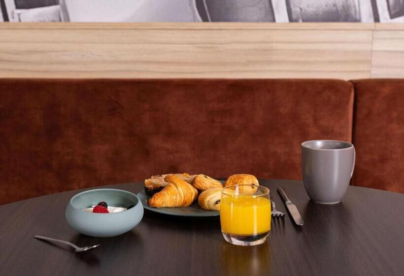 Отель Ibis Styles Lille Aeroport