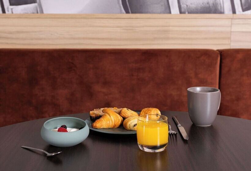 Отель Ibis Styles Lille Aeroport