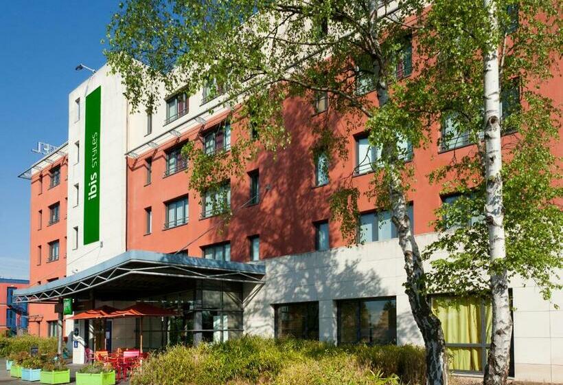 Отель Ibis Styles Lille Aeroport