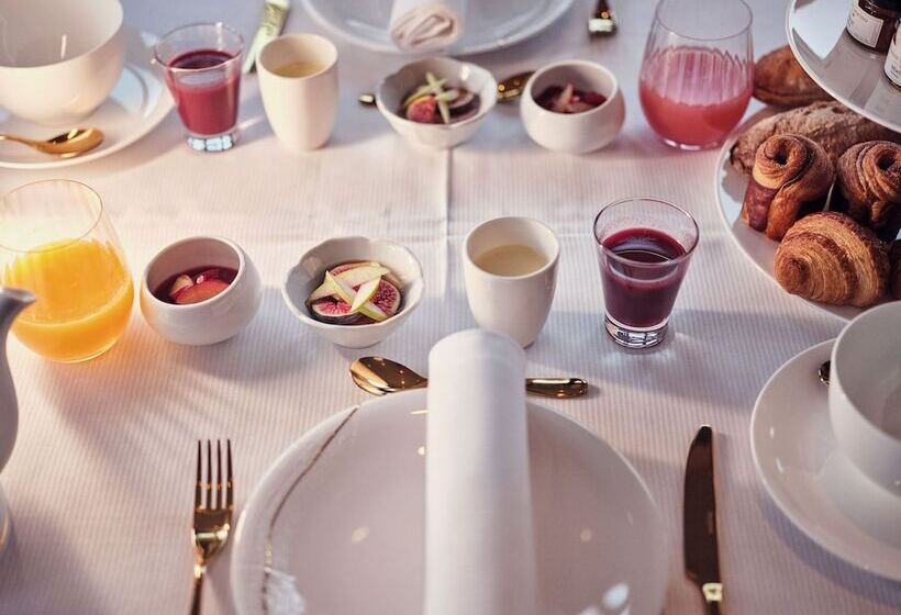 호텔 La Pyramide Maison Henriroux