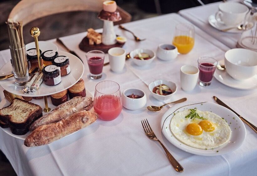 호텔 La Pyramide Maison Henriroux