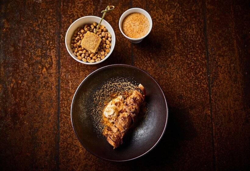 호텔 La Pyramide Maison Henriroux