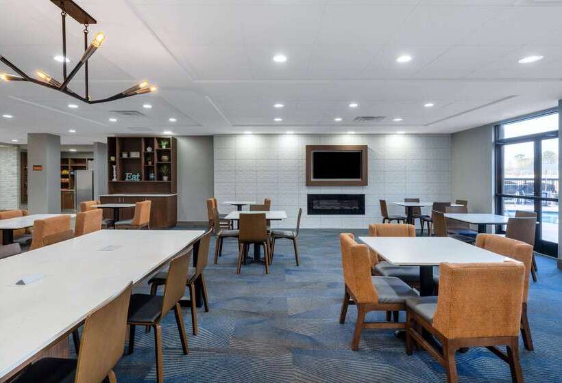 فندق La Quinta Inn & Suites By Wyndham Albany Ga