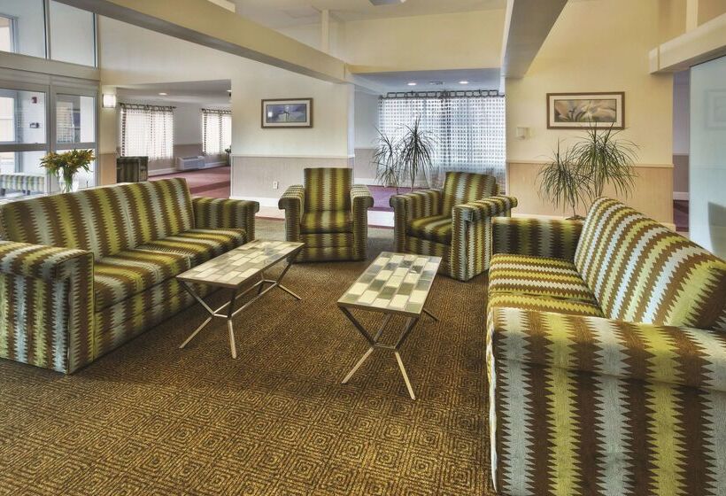 هتل La Quinta By Wyndham Danbury