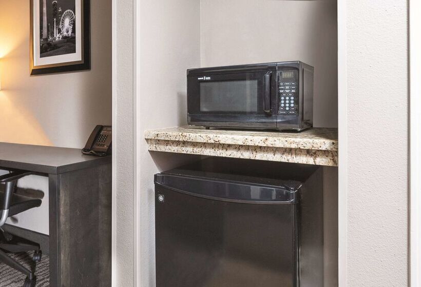 호텔 La Quinta By Wyndham Kennesaw