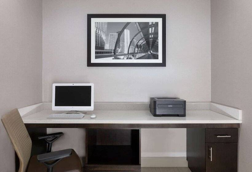 호텔 La Quinta By Wyndham Kennesaw