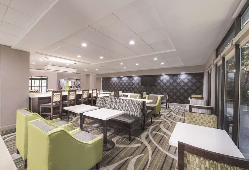 호텔 La Quinta By Wyndham Kennesaw