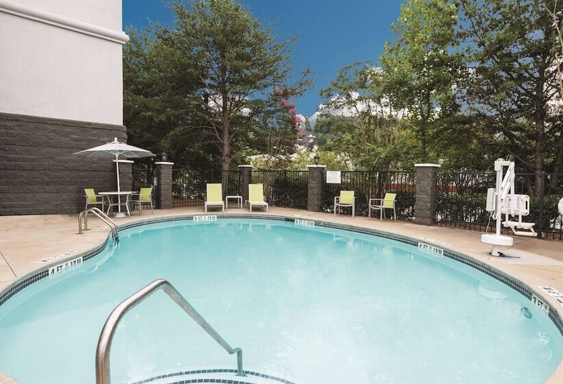 호텔 La Quinta By Wyndham Kennesaw