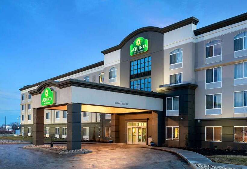 ホテル La Quinta Inn & Suites By Wyndham Omaha Airport Downtown