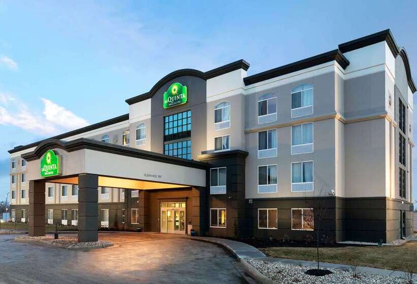 ホテル La Quinta Inn & Suites By Wyndham Omaha Airport Downtown