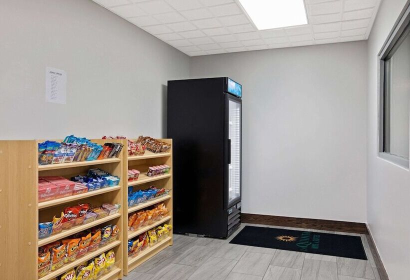 ホテル La Quinta Inn & Suites By Wyndham Omaha Airport Downtown