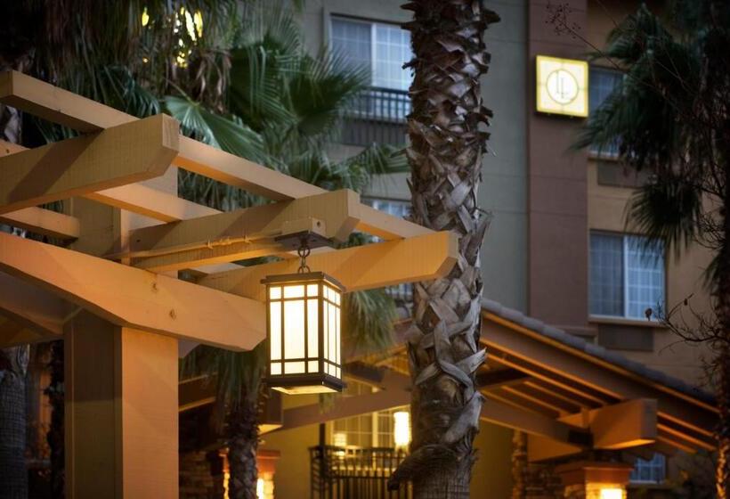 فندق Larkspur Landing Extended Stay Suites Campbell