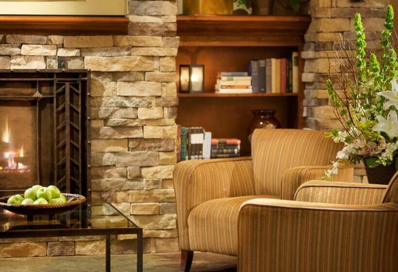 Отель Larkspur Landing Extended Stay Suites Roseville