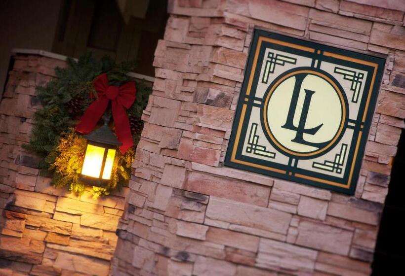 Отель Larkspur Landing Extended Stay Suites Roseville