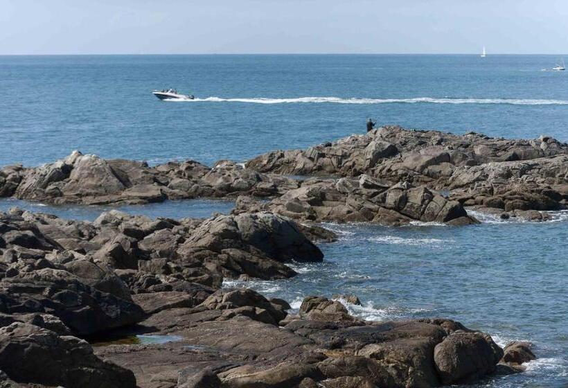 فندق Le Fort De L'océan