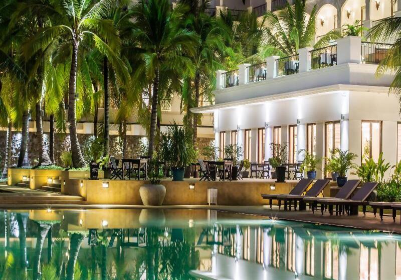 酒店 Lotus Blanc Resort