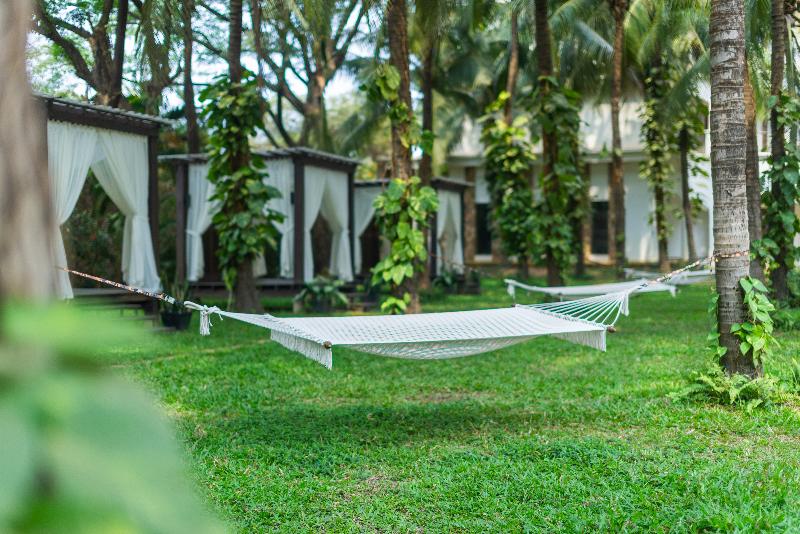 酒店 Lotus Blanc Resort