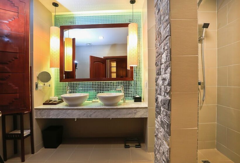 酒店 Lotus Blanc Resort