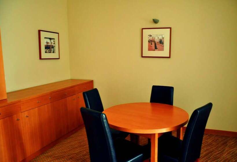 هتل Lusitania Congress & Spa