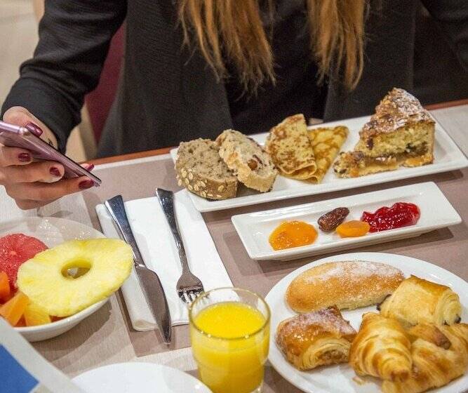 Отель Mercure Béziers