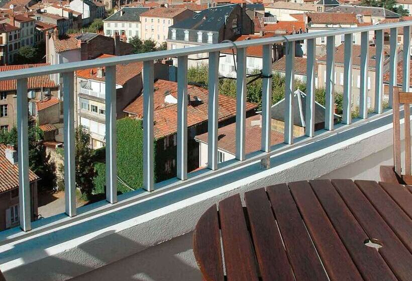 Отель Mercure Millau