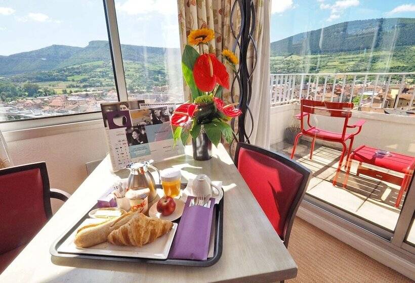 Отель Mercure Millau
